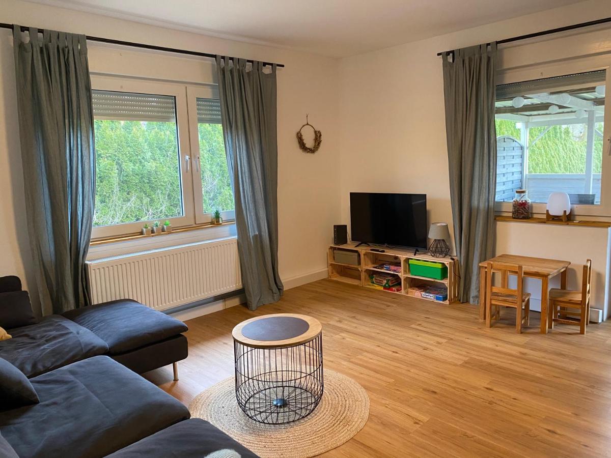 Ferienhaus Sieglinde Mit Deichblick Emden Bagian luar foto